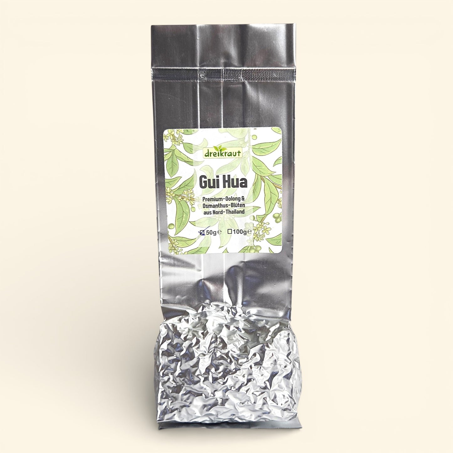 Hochwertiger Gui Hua Premium-Oolong mit duftenden Osmanthus-Blüten aus Nord-Thailand – entdecke diesen aromatischen Tee-Genuss in der Thailand Erlebnisbox von Oversea Crate für deine entspannte Auszeit.